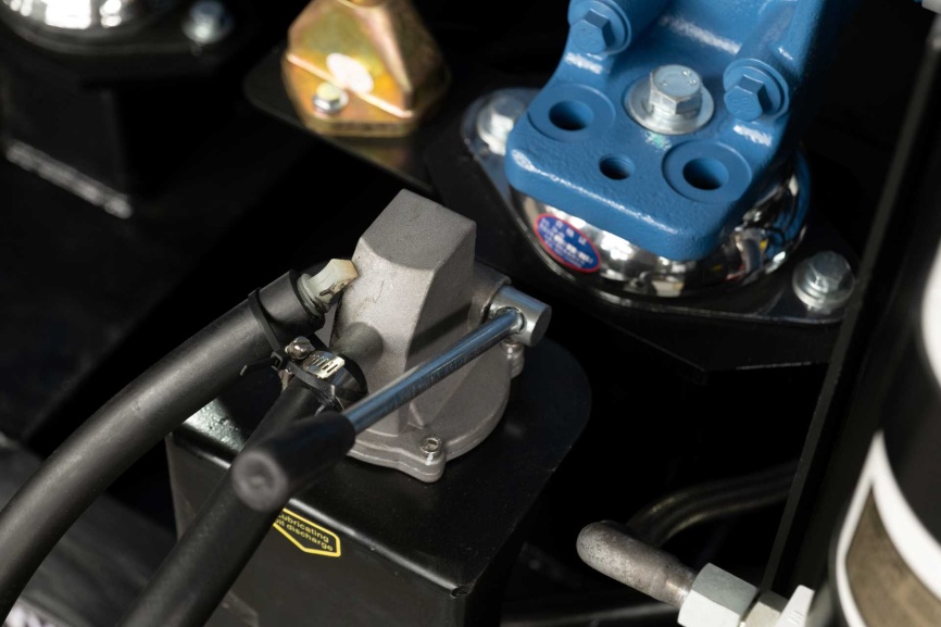 Energoprom EFYC 1000/400 V12 фото 2